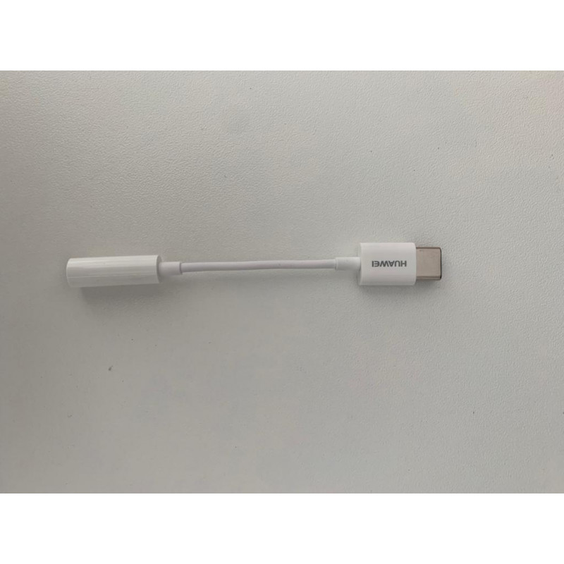 Adaptador de USB - C a Jack 3.5 mm